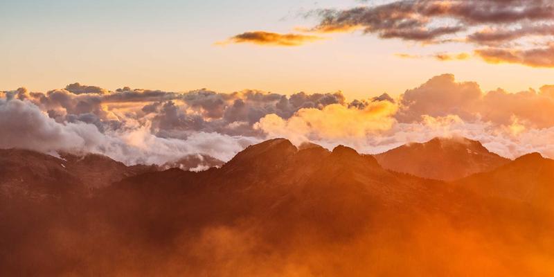 深圳高压职场人士失眠困扰？专业心理咨询的情绪管理与情感服务指南